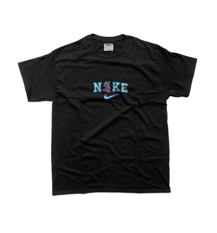 Чоловіча футболка з вишивкою 20х20 см - Найк з білим драконом